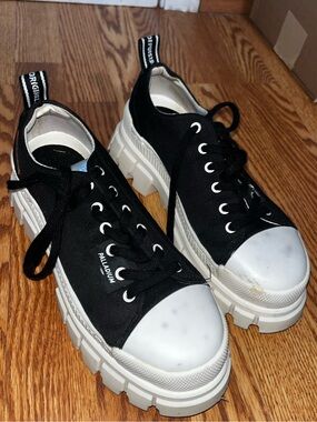 Palladium Black Canvas Platform Lace-Up Sneakers with White Soles